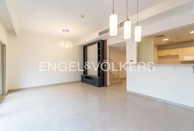 156003093 - Property Image 3