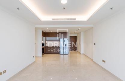 Apartment - 2 Bedrooms - 3 Bathrooms for sale in Palace Beach Residence Tower 2 - Palace Beach Residence - EMAAR Beachfront - Dubai Harbour - Dubai