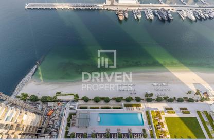 Apartment - 2 Bedrooms - 3 Bathrooms for sale in Palace Beach Residence Tower 2 - Palace Beach Residence - EMAAR Beachfront - Dubai Harbour - Dubai