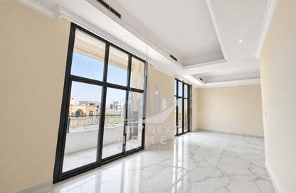Villa - 6 Bedrooms - 7+ Bathrooms for rent in Al Aweer 1 - Al Aweer - Dubai