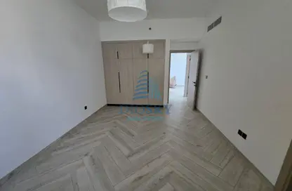Apartment - 2 Bedrooms - 3 Bathrooms for rent in Empire Residence - District 17 - Jumeirah Village Circle - Dubai