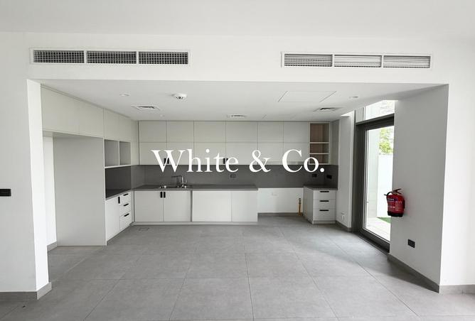 76963757 - Property Image 2