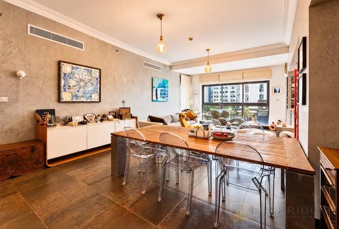150014294 - Property Image 2