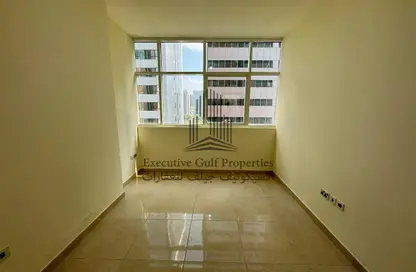 Apartment - 1 Bedroom - 1 Bathroom for rent in Hamdan Street - Abu Dhabi