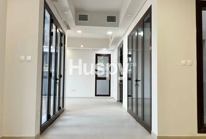 156900379 - Property Image 3