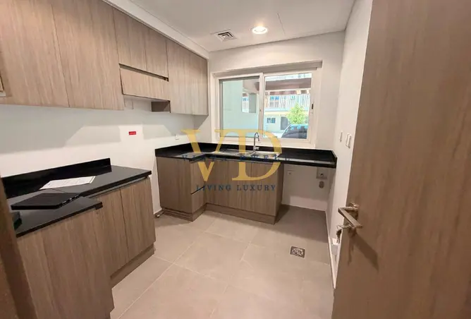 124270710 - Property Image 3