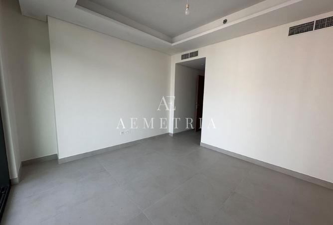 Prime Location |Spacious 2BR | Park View photo 3
