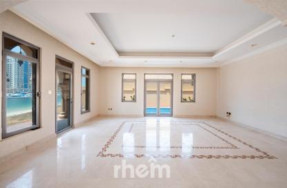 Villa - 5 Bedrooms - 5 Bathrooms for rent in Garden Homes Frond A - Garden Homes - Palm Jumeirah - Dubai Villa - 5 Bedrooms - 5 Bathrooms for rent in Garden Homes Frond A - Garden Homes - Palm Jumeirah - Dubai