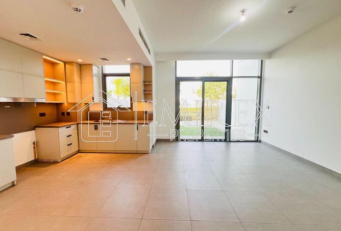 63272110 - Property Main Image