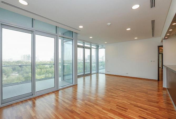 70670160 - Property Image 2