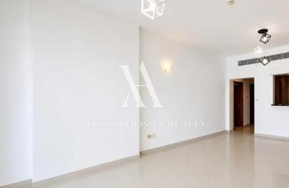 Apartment - 1 - 2 for rent in Olympic Park 3 - Olympic Park Towers - Dubai Sports City - Dubai