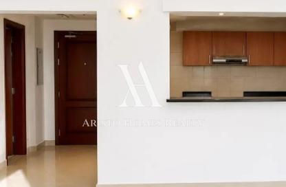 Apartment - 1 - 2 for rent in Olympic Park 3 - Olympic Park Towers - Dubai Sports City - Dubai