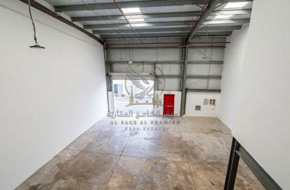 Warehouse - Studio - 1 for rent in SG 10 Building - Industrial Area 10 - Sharjah Industrial Area - Sharjah