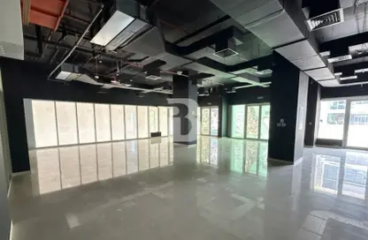 Retail - Studio for rent in Rabdan Building - Motor City - Dubai