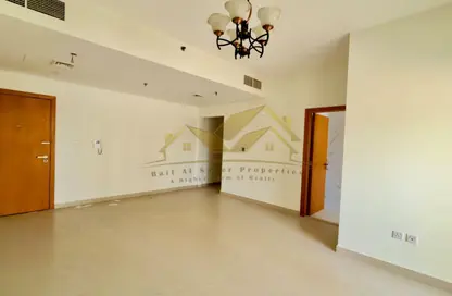 شقة - 2 غرف نوم - 3 حمامات للايجار في الممزر - ديرة - دبي