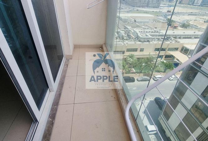 98702213 - Property Image 2