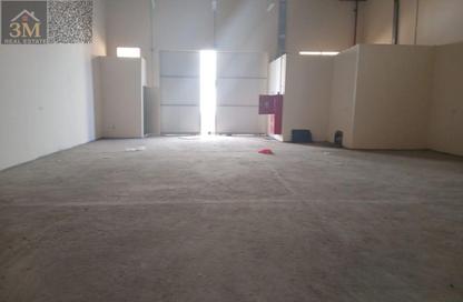 Warehouse - Studio - 1 Bathroom for rent in Umm Al Thuoob - Umm Al Quwain