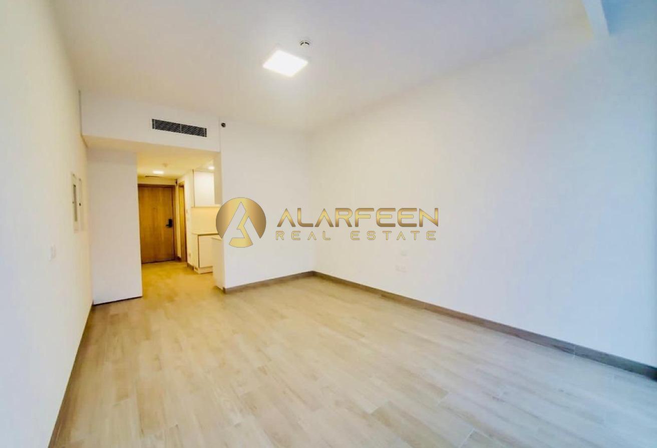 Cozy Studio | Unfurnished | Fitted Appliances photo 4