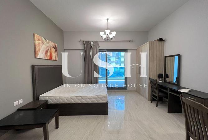 Rare Large Layout | Furnished Studio | High Floor photo 2