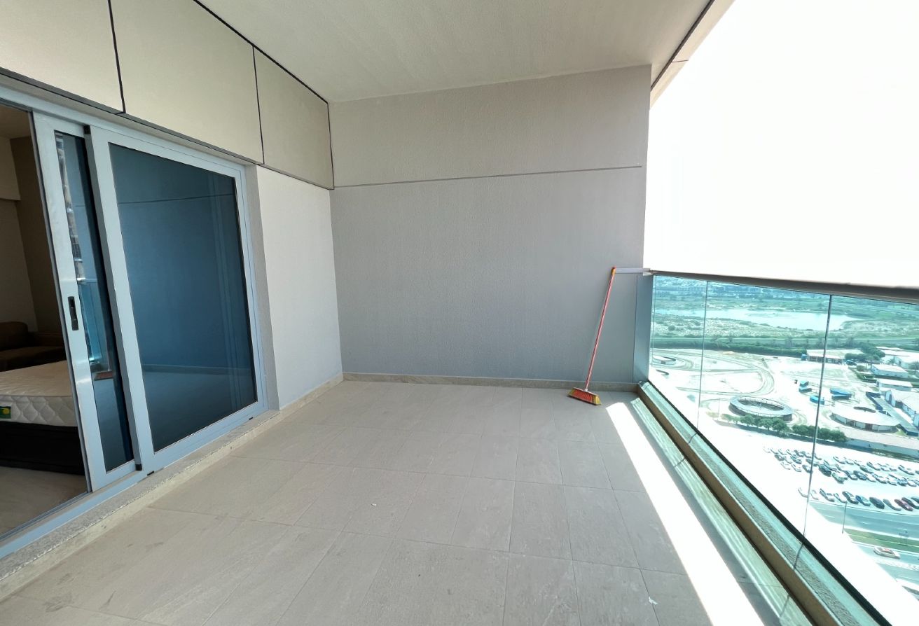 Studio apartment in Elite Business Bay Residence, Business Bay: 6