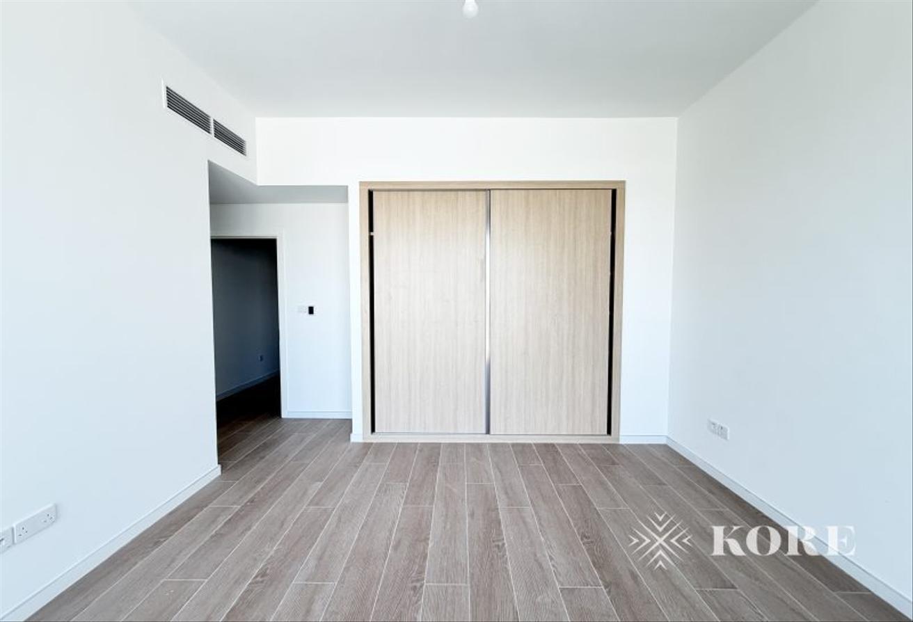 13 Month Rent | Big Plot | 4 Bed + Maid photo 17