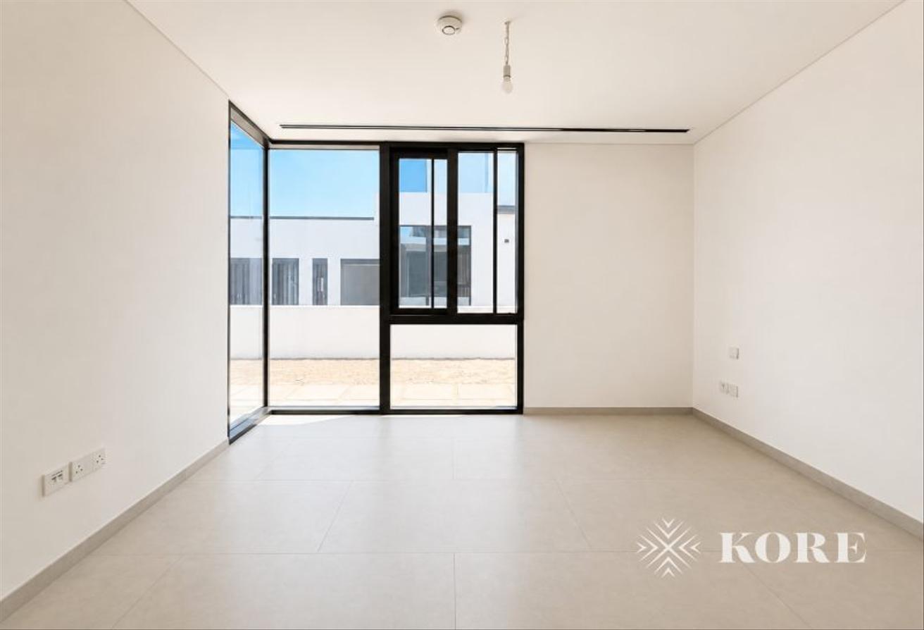 13 Month Rent | Big Plot | 4 Bed + Maid photo 16
