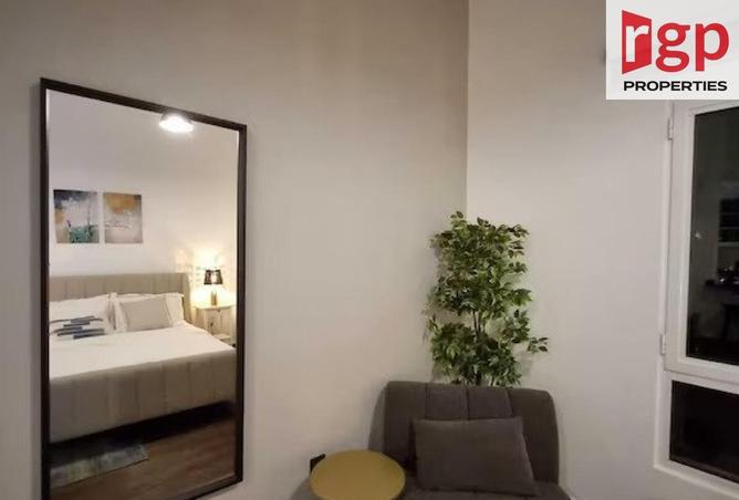 98712519 - Property Image 2