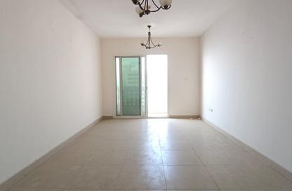 Apartment - 2 - 3 for rent in New Zubaidi Building - Al Majaz 1 - Al Majaz - Sharjah Apartment - 2 - 3 for rent in New Zubaidi Building - Al Majaz 1 - Al Majaz - Sharjah