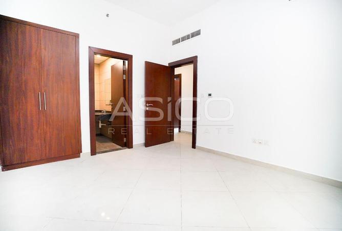 78999615 - Property Main Image