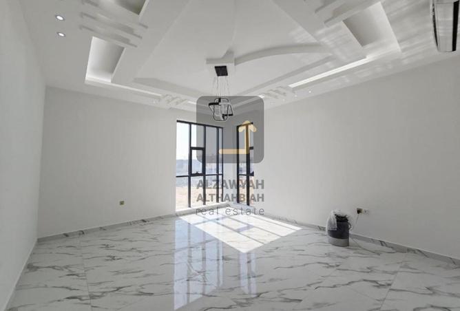 56960482 - Property Image 3