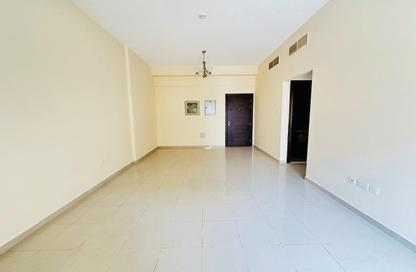 Apartment - 1 Bedroom - 2 Bathrooms for rent in Al Khair Building - Dubai Silicon Oasis - Dubai