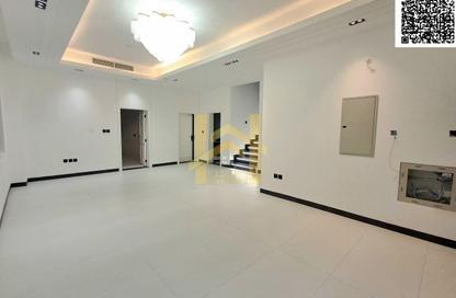 Villa - 5 Bedrooms - 7 Bathrooms for sale in Al Yasmeen 1 - Al Yasmeen - Ajman