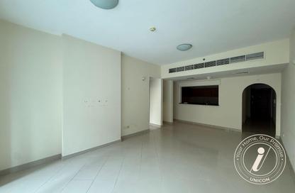 Apartment - 1 - 2 for rent in Hub Canal 2 - Hub Golf View Apartments - Dubai Sports City - Dubai