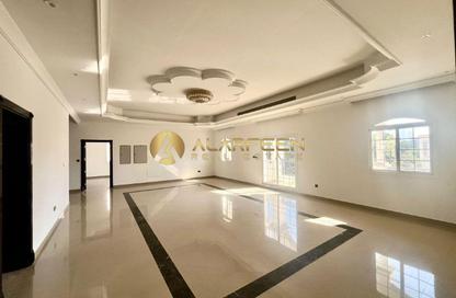 Villa - 6 Bedrooms - 7+ Bathrooms for rent in Al Barsha South 1 - Al Barsha South - Al Barsha - Dubai