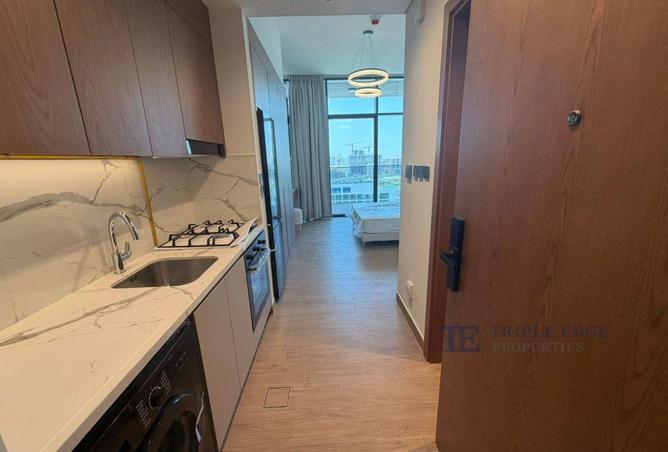 136070629 - Property Image 2