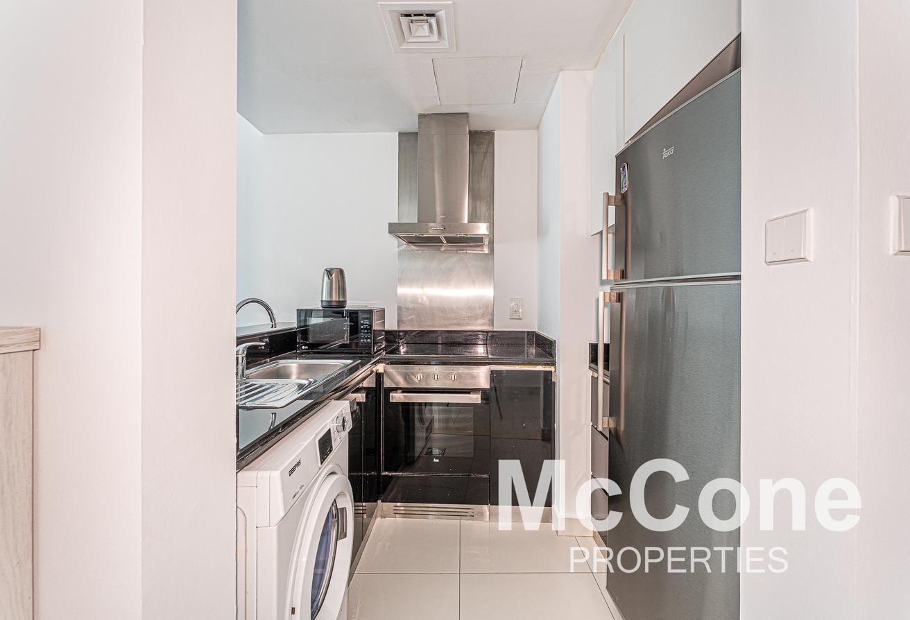 Marina View | Furnished | Vacant Soon photo 6