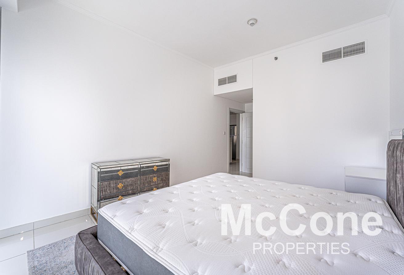 Marina View | Furnished | Vacant Soon photo 9
