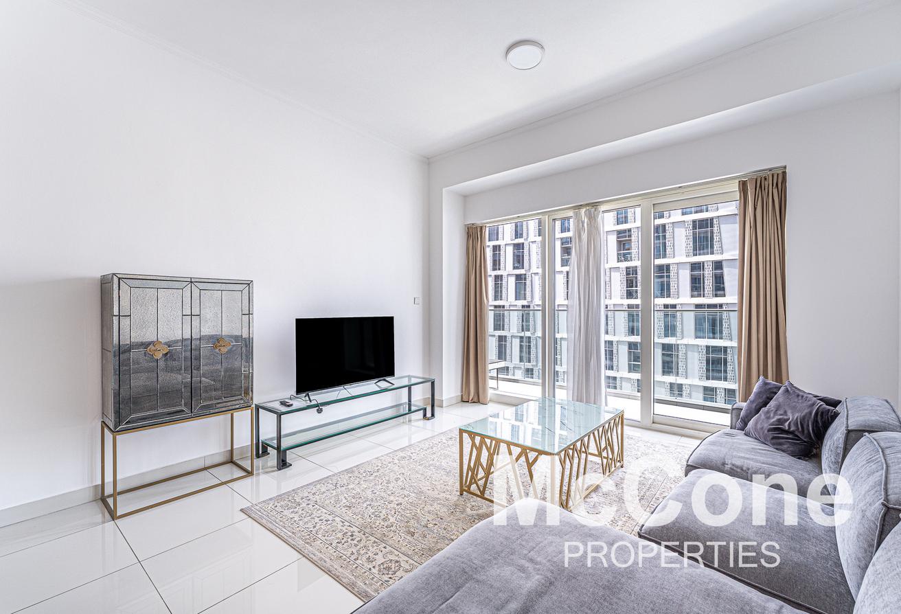 Marina View | Furnished | Vacant Soon photo 4