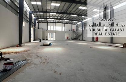 Warehouse - Studio - 1 Bathroom for sale in Umm Al Thuoob - Umm Al Quwain