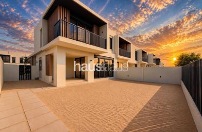 Townhouse - 4 - 5 for sale in Jebel Ali Village Townhouses - Jebel Ali Village - Jebel Ali - Dubai Townhouse - 4 - 5 for sale in Jebel Ali Village Townhouses - Jebel Ali Village - Jebel Ali - Dubai