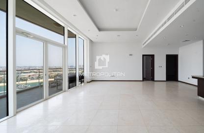 Apartment - 2 Bedrooms - 3 Bathrooms for rent in Ruby - Tiara Residences - Palm Jumeirah - Dubai
