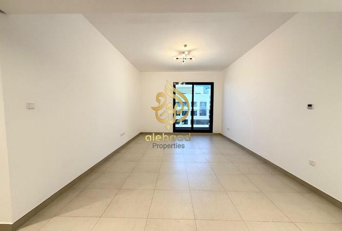 73882214 - Property Image 2