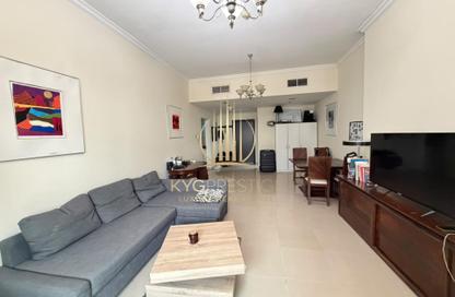 Apartment - 1 - 2 for rent in Lake City Tower - JLT Cluster D - Jumeirah Lake Towers - Dubai