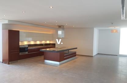 Apartment - 1 - 2 for rent in Maze Tower - Sheikh Zayed Road - Dubai