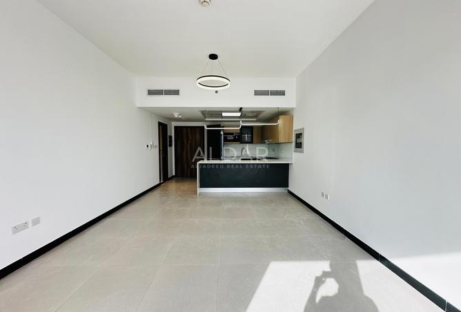 81928169 - Property Main Image