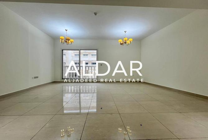 63649413 - Property Main Image