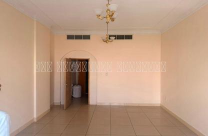 Apartment - 3 Bedrooms - 4 Bathrooms for rent in Al Majaz 3 - Al Majaz - Sharjah Apartment - 3 Bedrooms - 4 Bathrooms for rent in Al Majaz 3 - Al Majaz - Sharjah