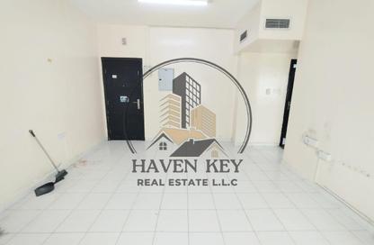 Apartment - 1 - 1 for rent in Fire Station Road - Muwaileh - Sharjah Apartment - 1 - 1 for rent in Fire Station Road - Muwaileh - Sharjah