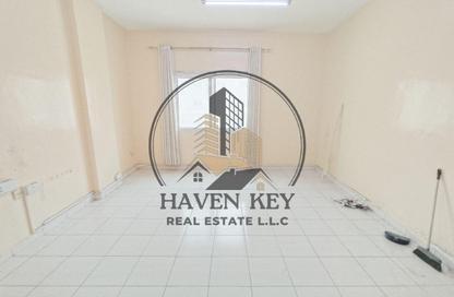 Apartment - 1 - 1 for rent in Fire Station Road - Muwaileh - Sharjah Apartment - 1 - 1 for rent in Fire Station Road - Muwaileh - Sharjah