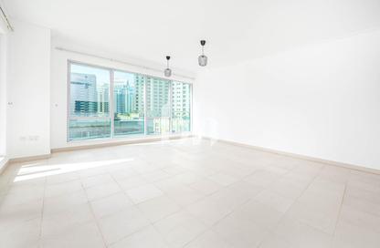 Apartment - 2 Bedrooms - 3 Bathrooms for sale in Shemara Tower - Marina Promenade - Dubai Marina - Dubai
